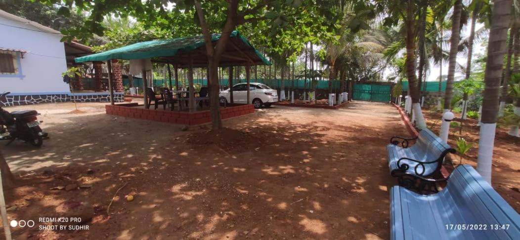 Vasant Lata Farm House Villa Barashiv Exterior foto